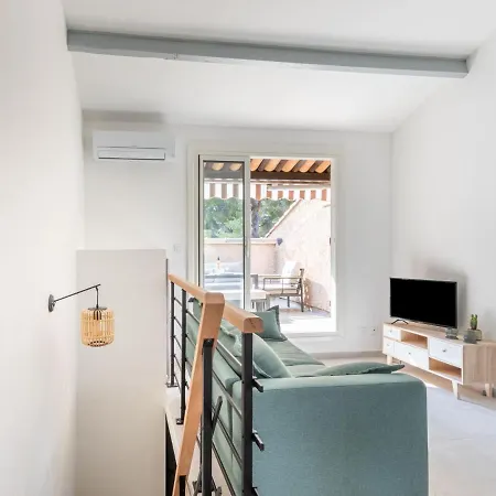 Les Hauts Du Port-2 By Interhome